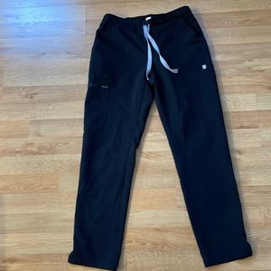 FIGS HIGH WAISTED CARGO SCRUB